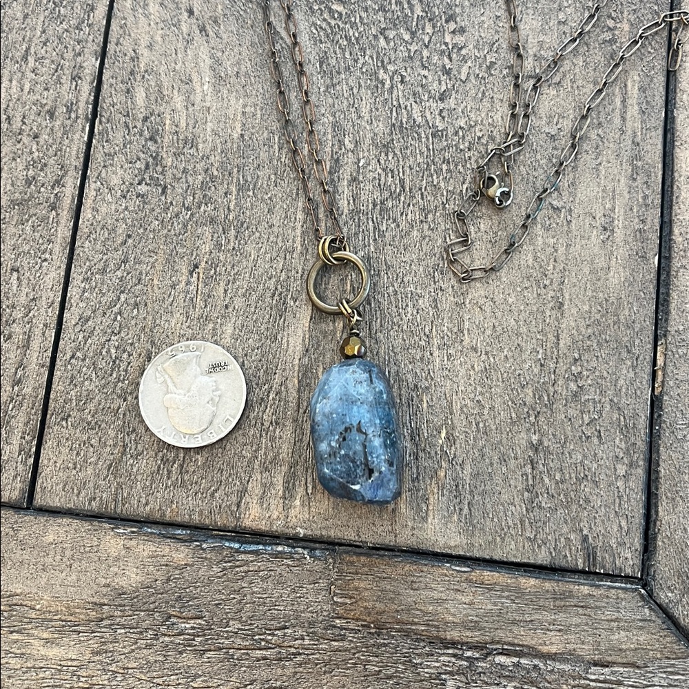 Blue Stone Pendant Necklace - Picture 2 of 5